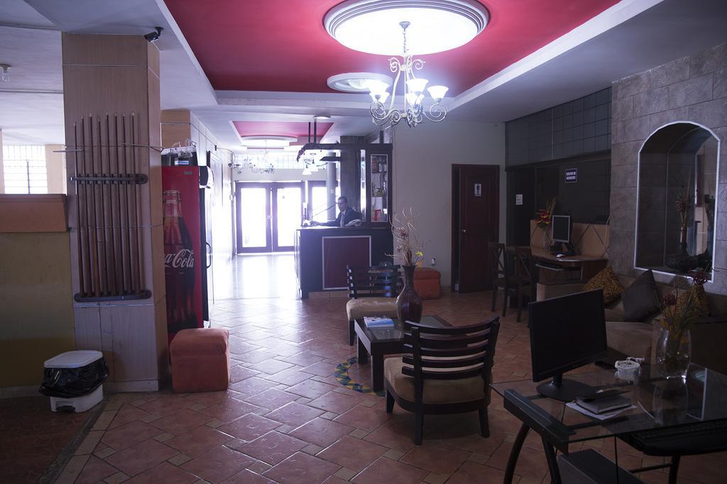 Tropical Inn Hotel Guayaquil Exterior foto